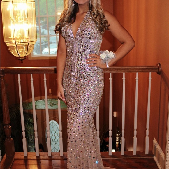 Prom dress - Picture 3 of 8